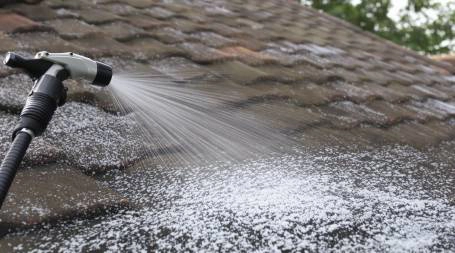 Nettoyer sa toiture sans javel : astuces